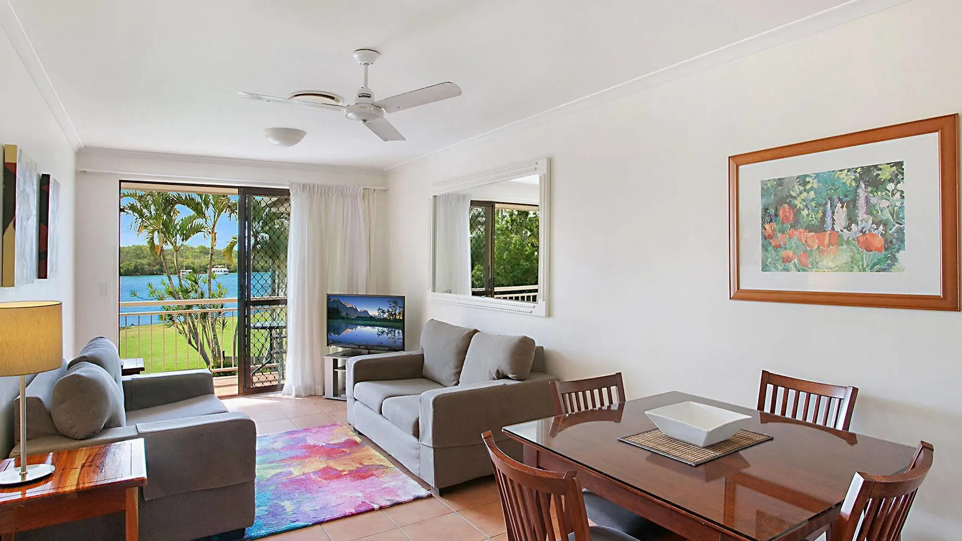 Cayman Quays Motel Noosaville